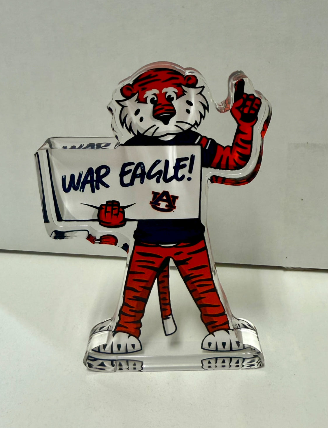 Aubie Shelfie