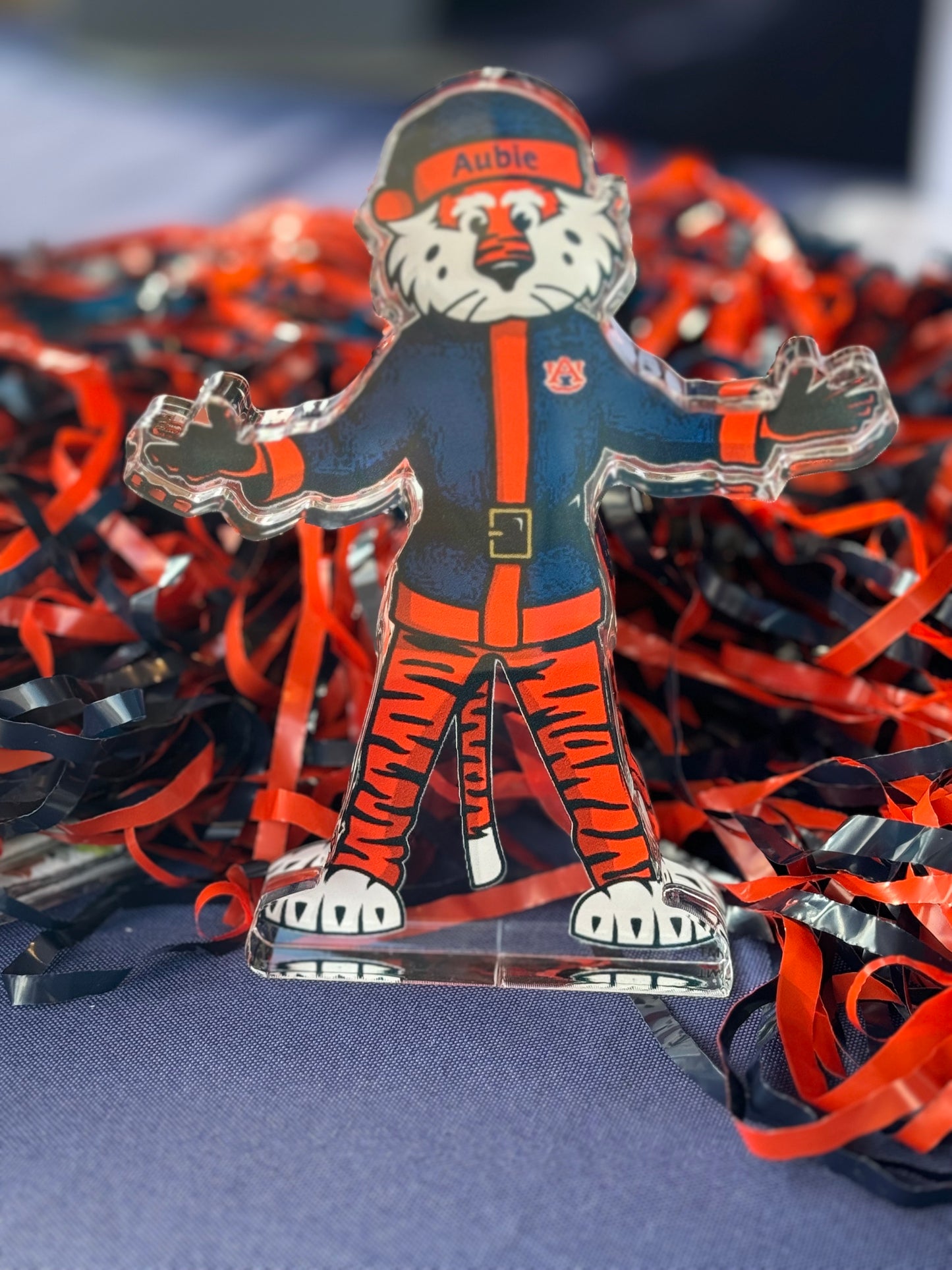 Aubie Clause Shelfie